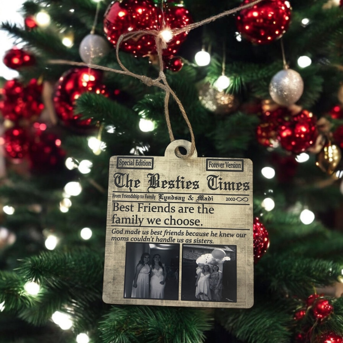 Besties Headliner Ornament