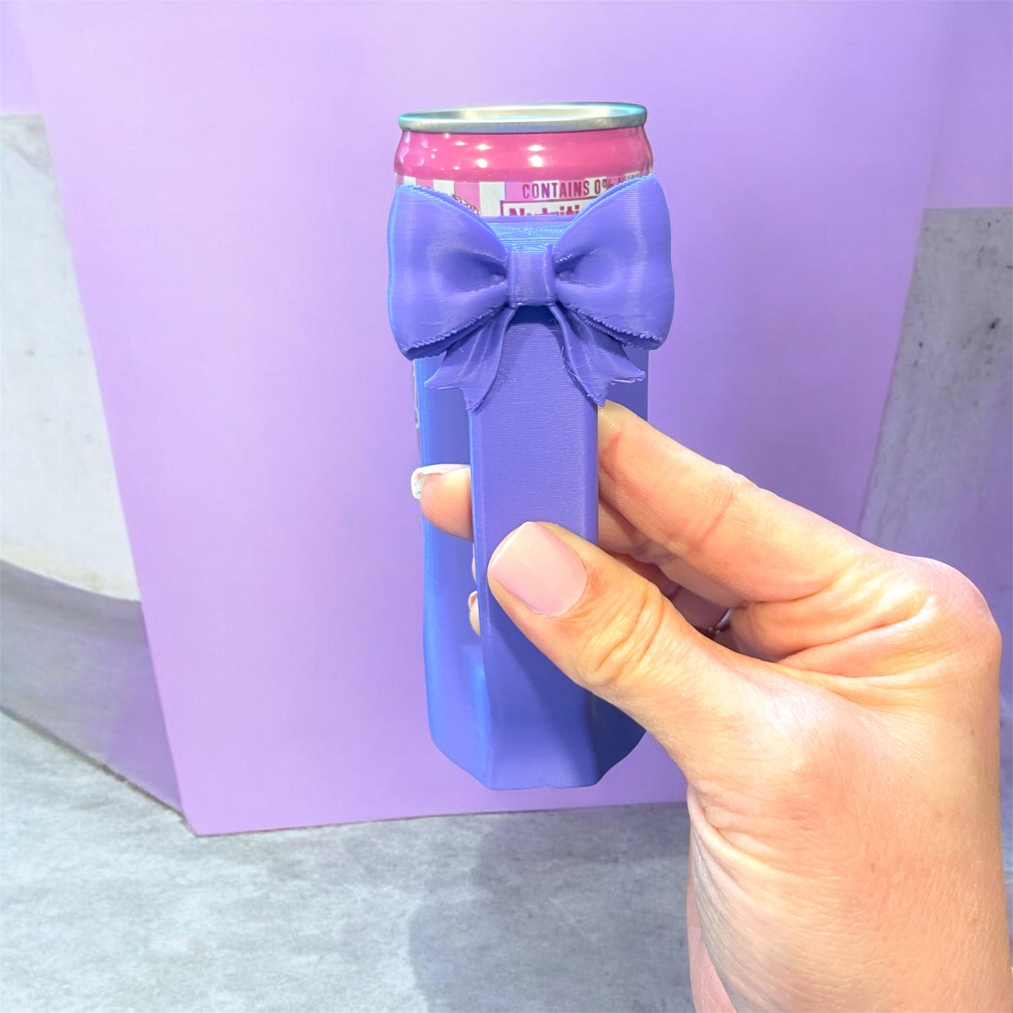 Skinny Can Bow Holder